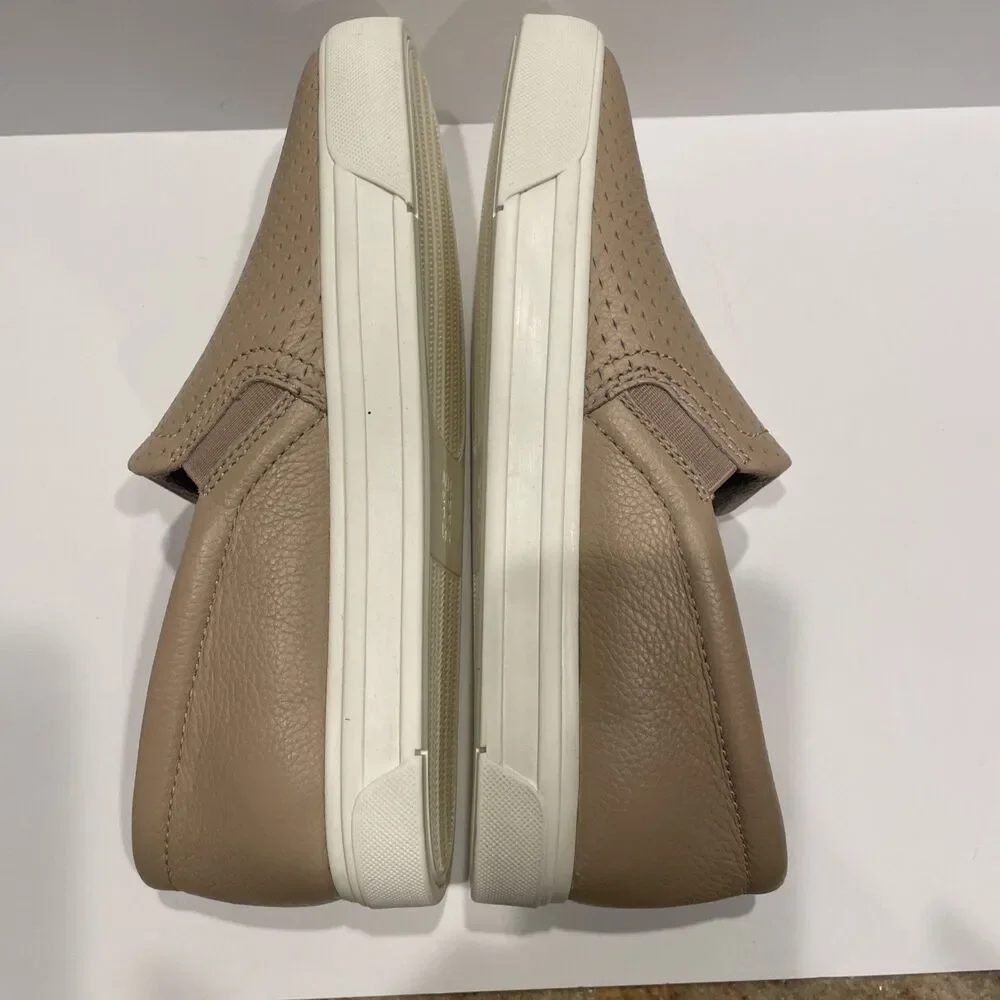 Naturalizer Taupe Leather Slip On Comfort Cushioned Inner Sole Shoes Size 8